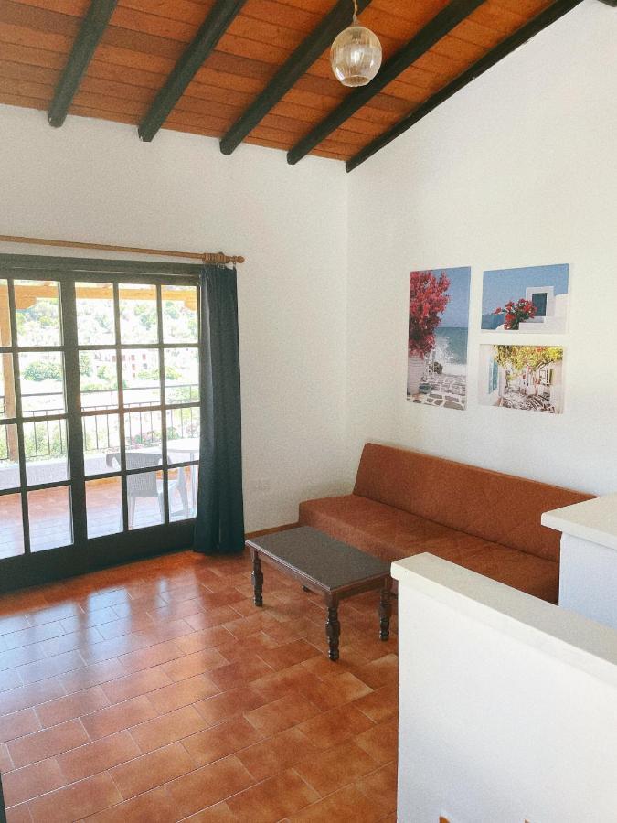 Villa Elpiniki Трулос Екстериор снимка